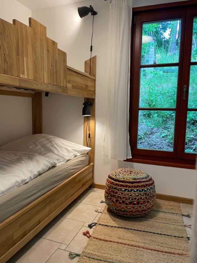 Bungalows Am Waldessaum Bei Hohenzieritz エクステリア 写真